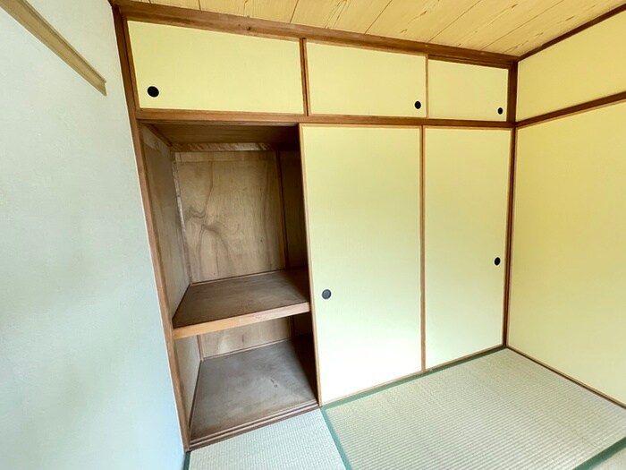 物件内観写真16　(収納)