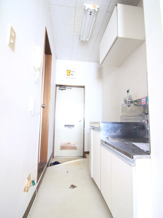 物件内観写真15　(廊下)