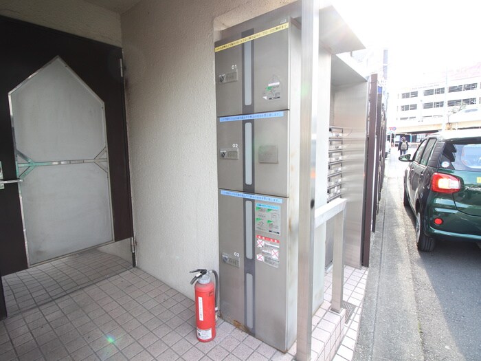 物件外観写真4　(建物設備)