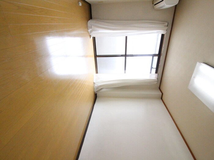 物件内観写真12　(居室)