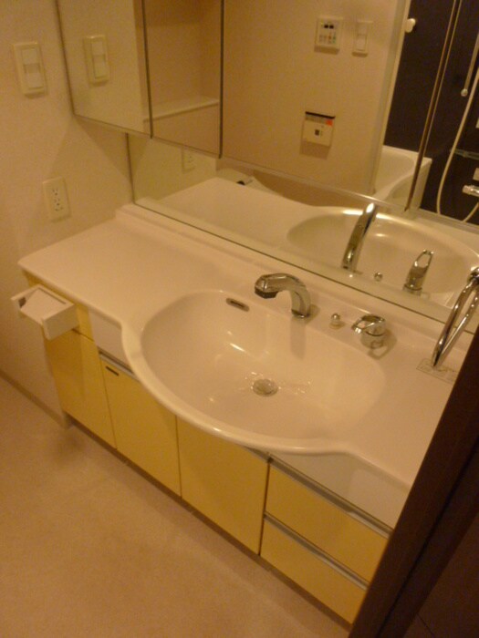 物件内観写真15　(洗面)