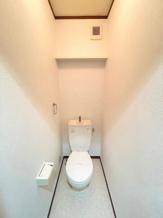 物件内観写真11　(トイレ)