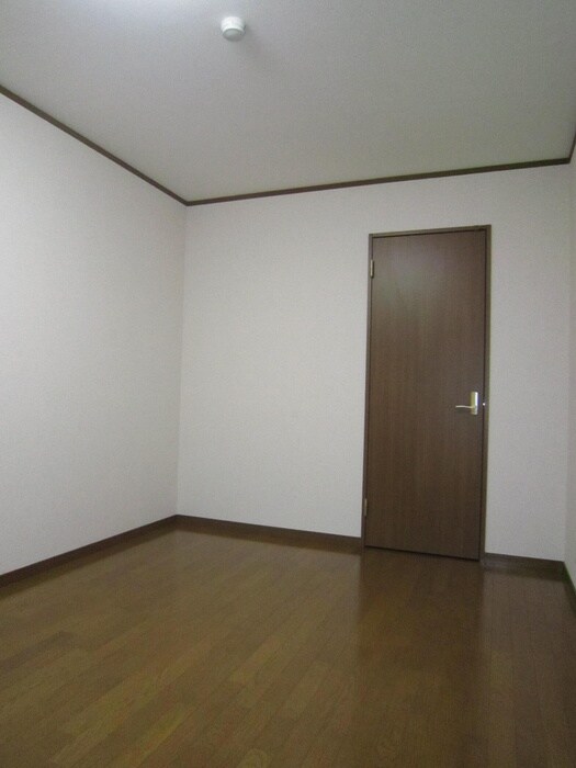 物件内観写真13　(居室)