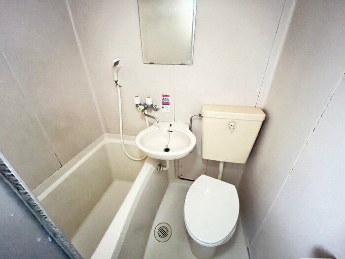 物件内観写真12　(バス／シャワールーム等)