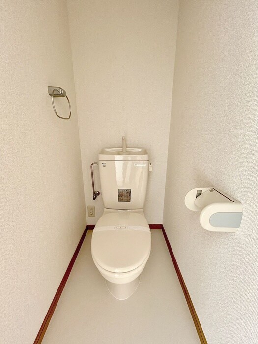 物件内観写真9　(トイレ)