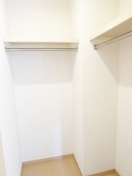 物件内観写真20　(収納)