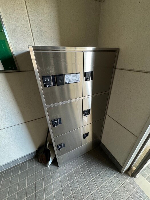 物件外観写真4　(建物設備)