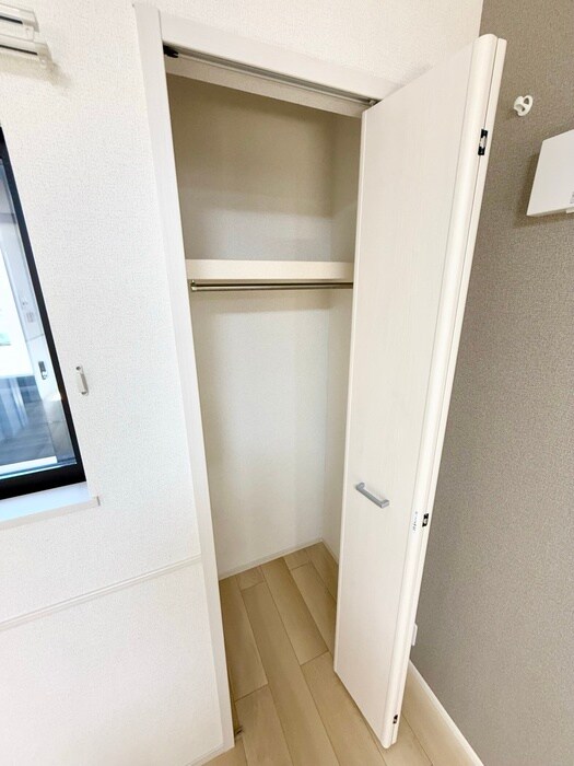 物件内観写真9　(収納)