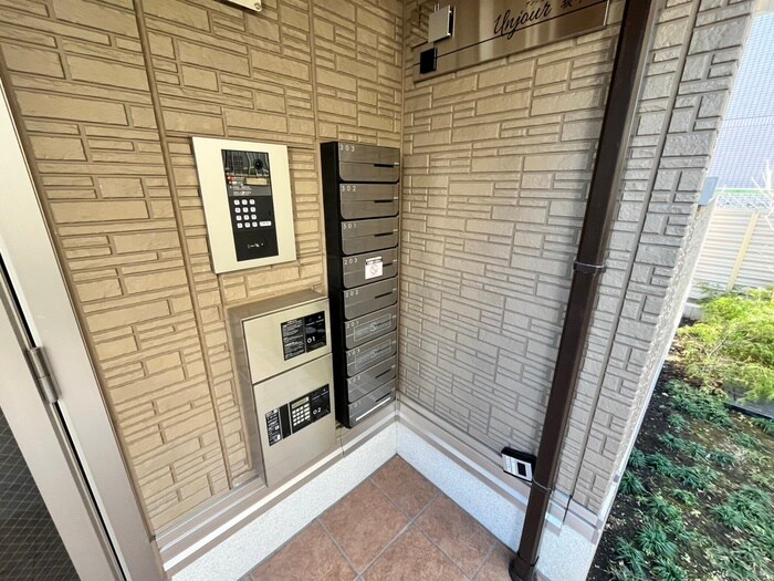 物件外観写真6　(建物設備)