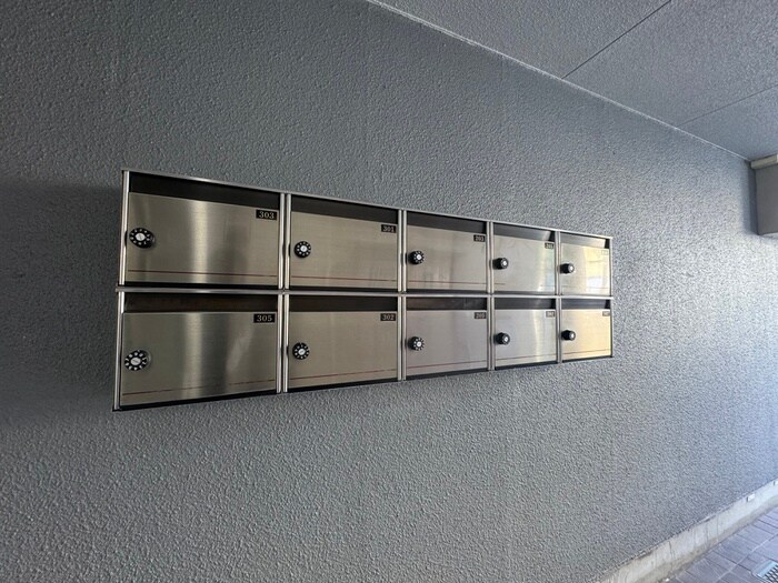 物件外観写真5　(建物設備)