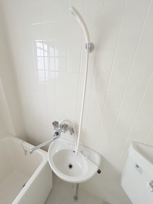 物件内観写真12　(洗面)