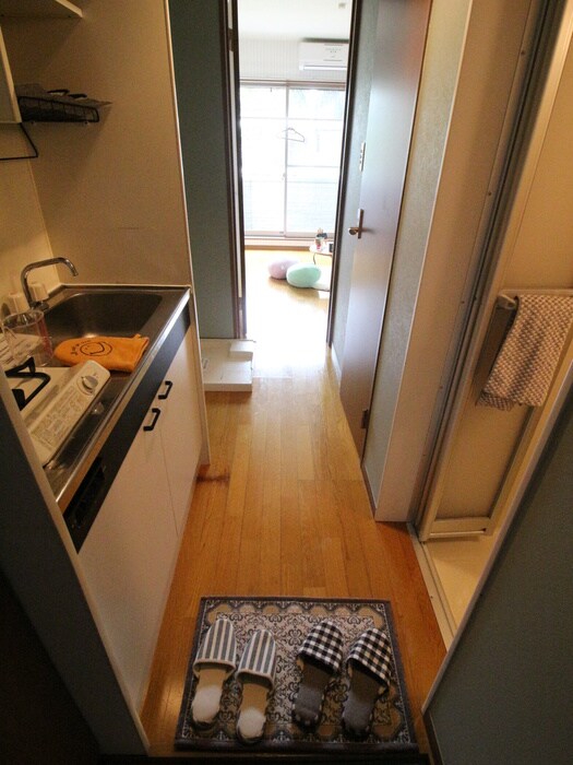 物件内観写真16　(玄関)