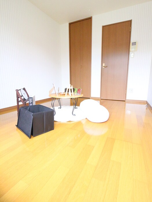 物件内観写真18　(居室)