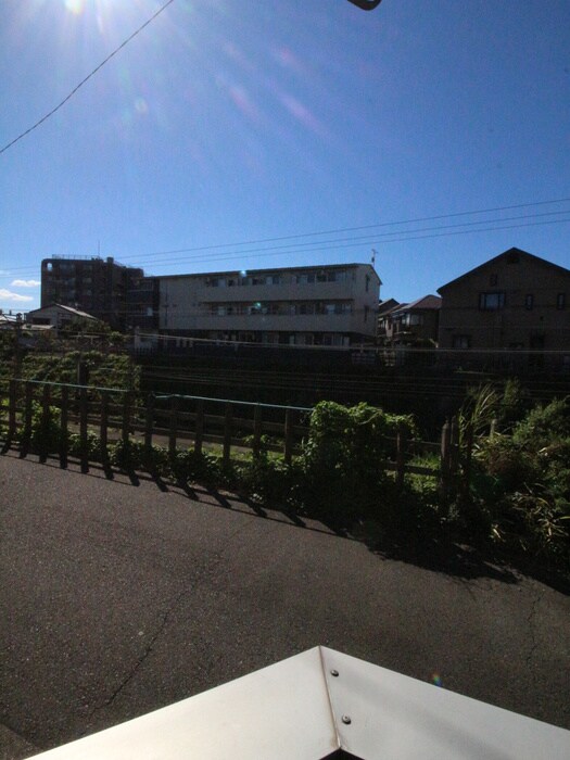 物件内観写真20　(室内からの展望)