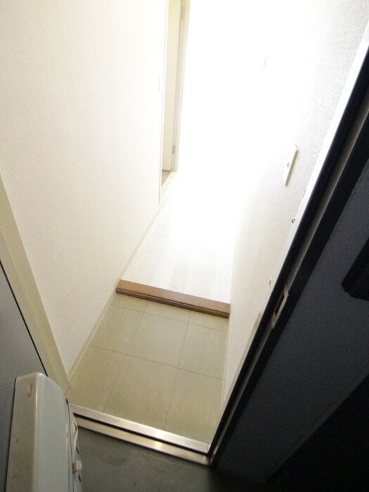 物件内観写真14　(玄関)