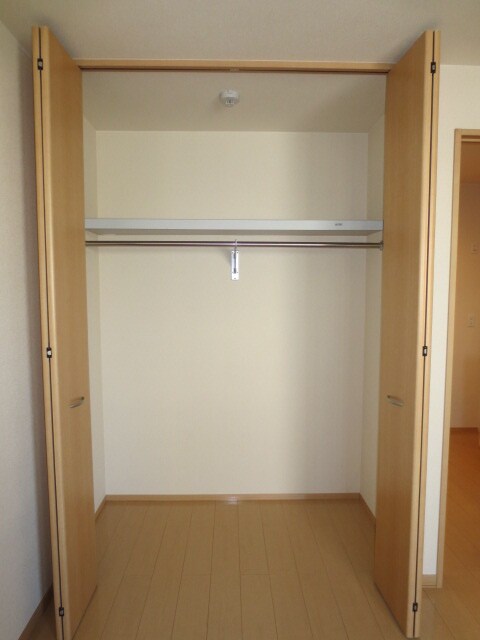 物件内観写真14　(収納)