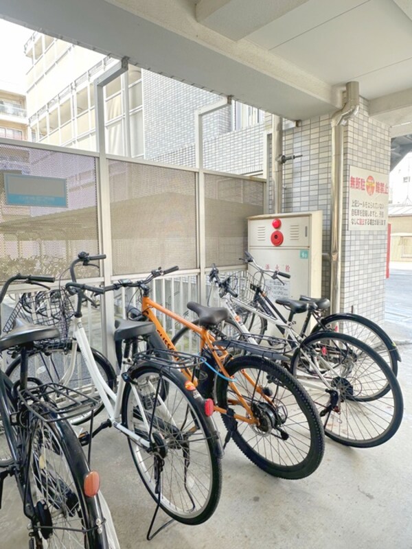 駐輪場