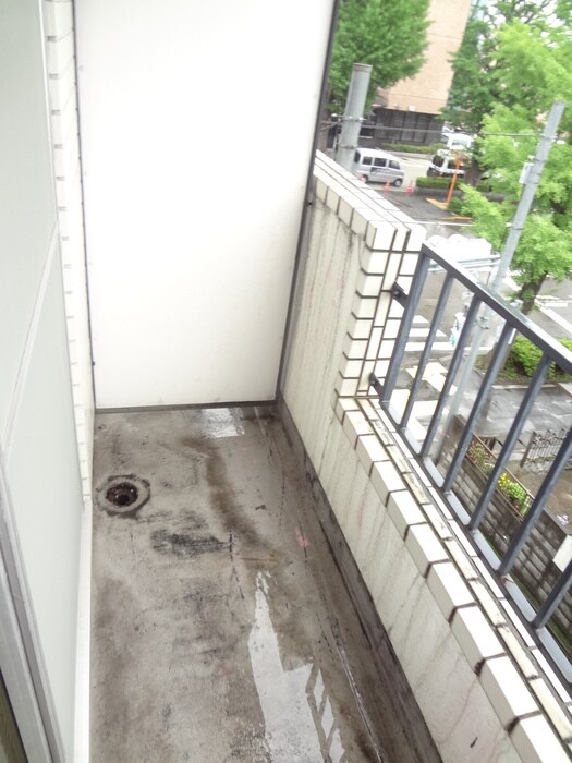 物件内観写真5　(ベランダ・バルコニー)