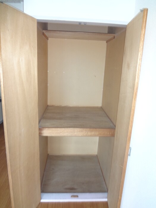 物件内観写真9　(収納)