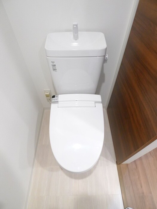 物件内観写真14　(トイレ)