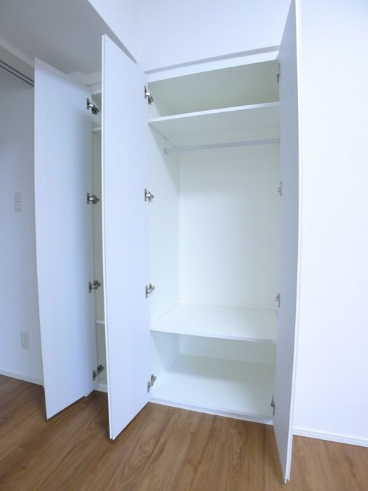 物件内観写真15　(収納)