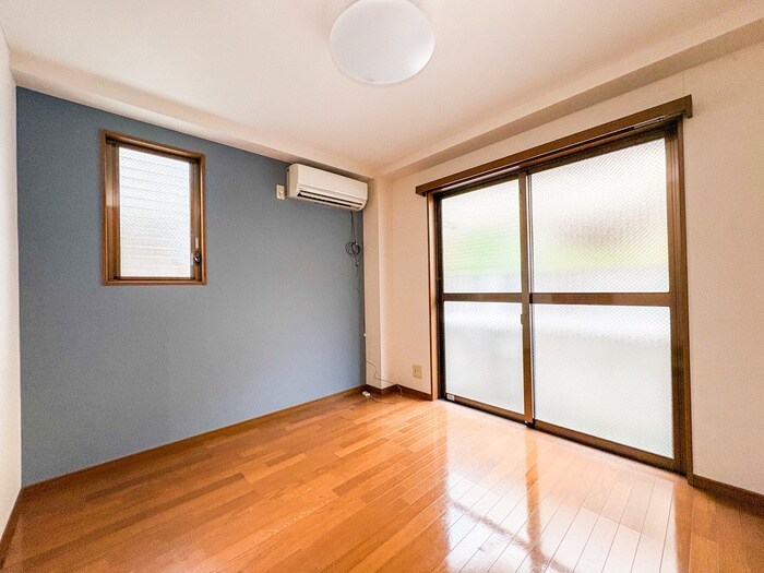 物件内観写真6　(居室)