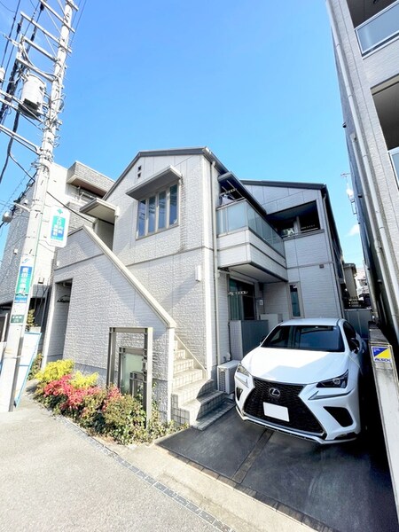 Ｒａｆｆｉｎｅ外観写真
