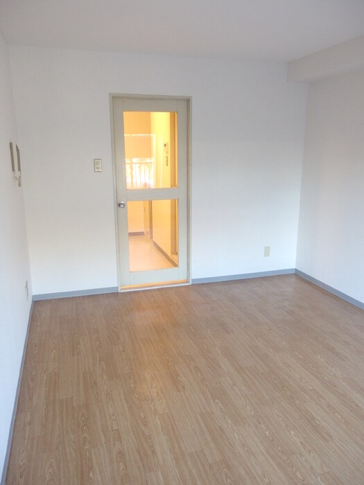 物件内観写真14　(居室)