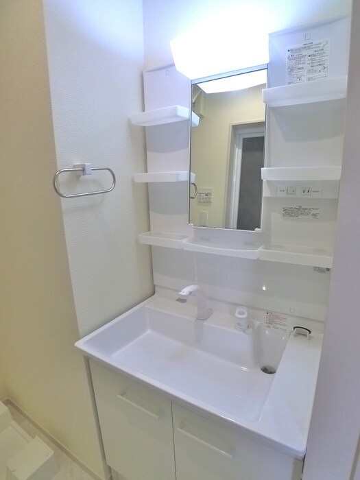 物件内観写真10　(洗面)