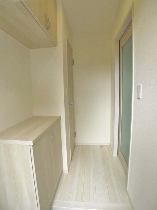 物件内観写真15　(廊下)