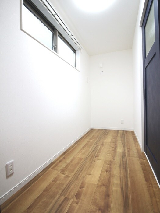 物件内観写真9　(室内からの展望)