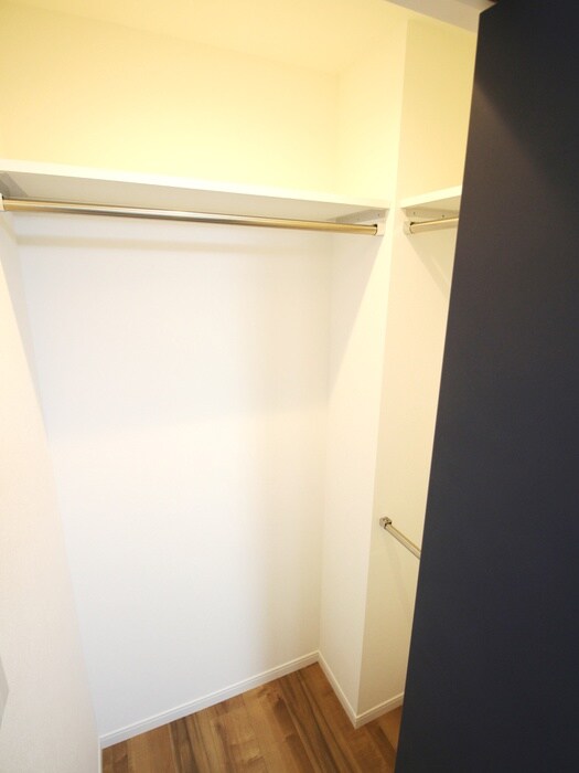 物件内観写真11　(収納)