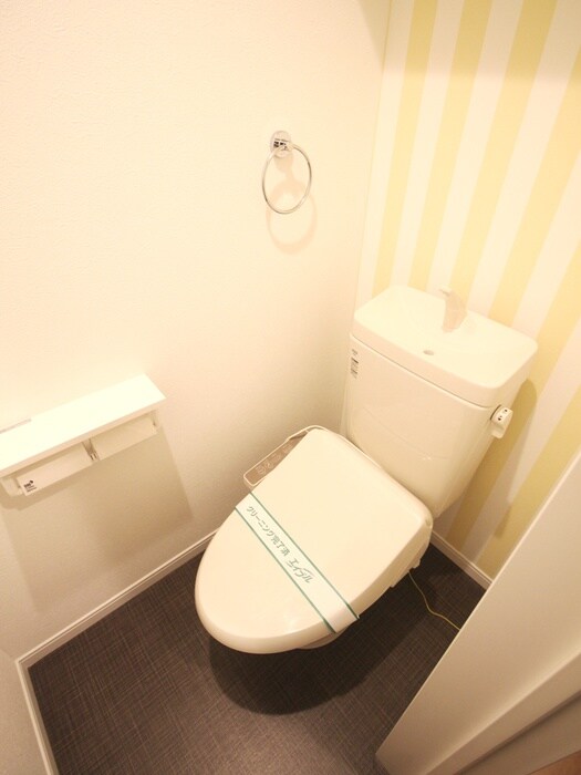 物件内観写真16　(トイレ)