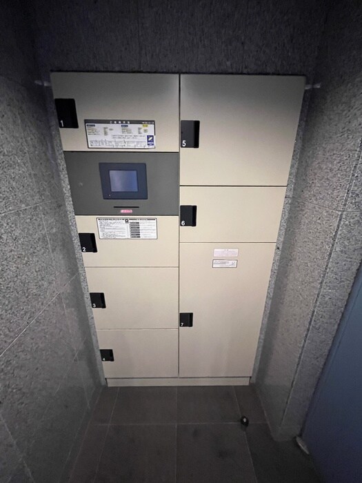 物件外観写真6　(建物設備)