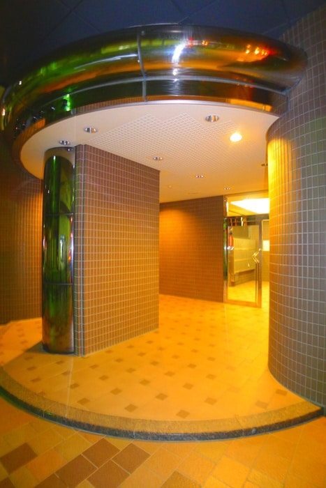 物件外観写真5　(エントランス部分)