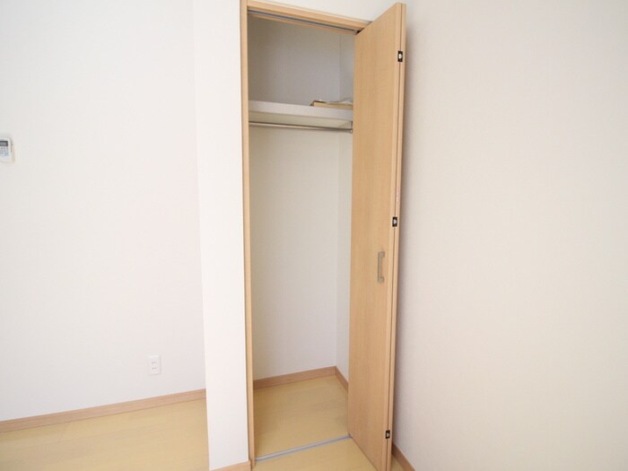 物件内観写真9　(収納)