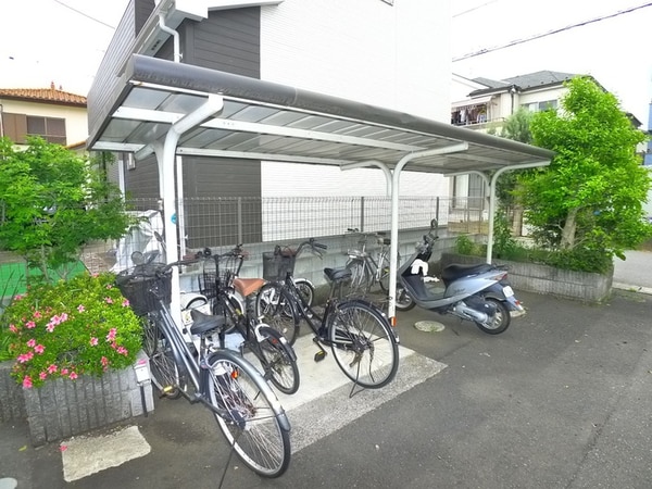 駐輪場