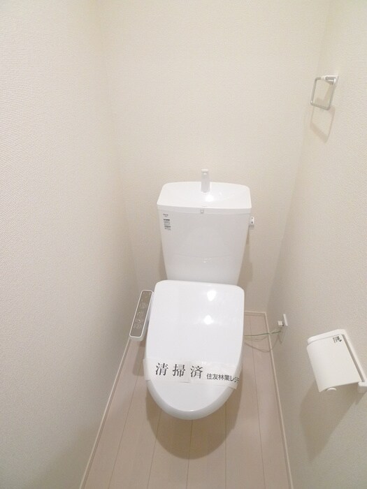 物件内観写真9　(トイレ)