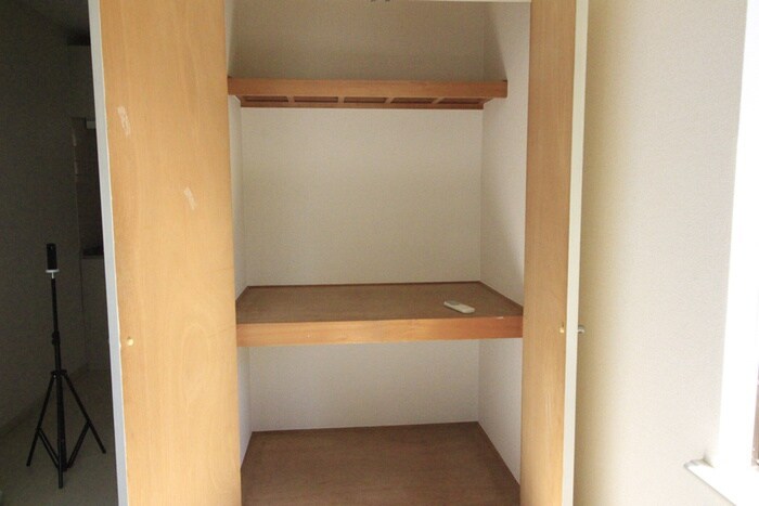 物件内観写真10　(収納)