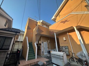 オレンジロム外観写真