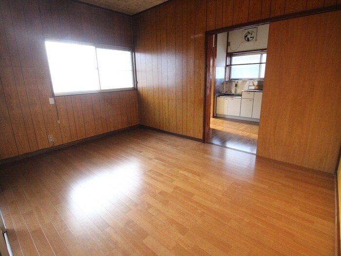 物件内観写真6　(居室)