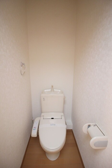 物件内観写真10　(トイレ)