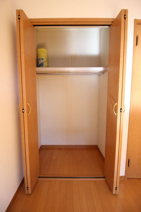 物件内観写真11　(収納)