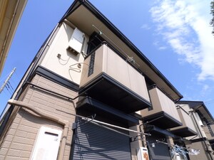 スト－クヴィラＢ棟外観写真