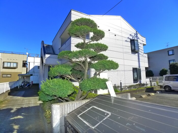 物件外観写真6　(駐輪場)