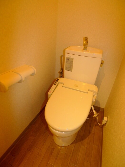 物件内観写真11　(トイレ)