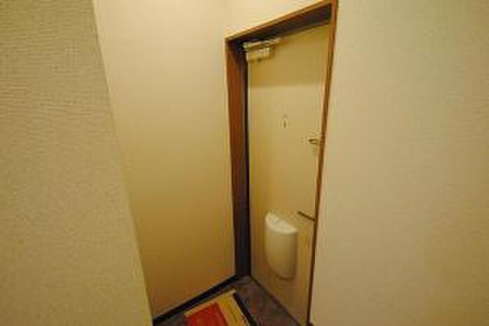 物件内観写真19　(玄関)