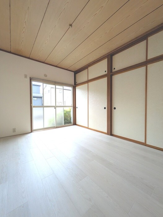 物件内観写真13　(居室)