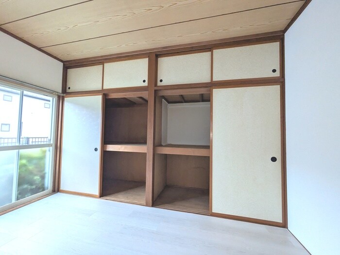 物件内観写真15　(収納)