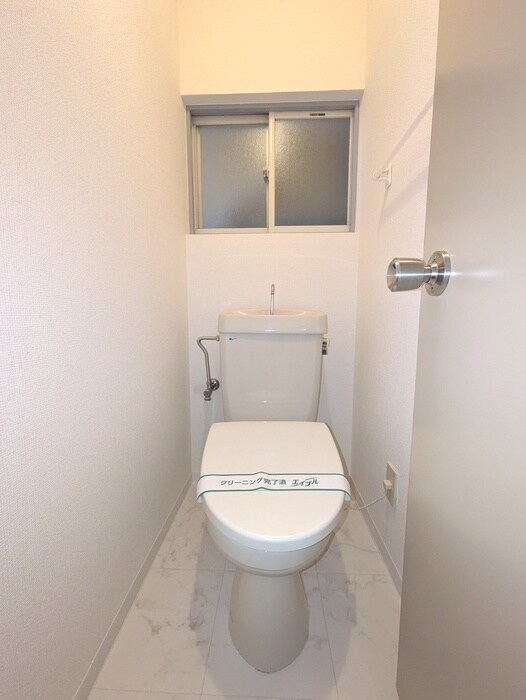 物件内観写真18　(トイレ)